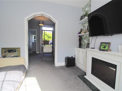 Picture 3